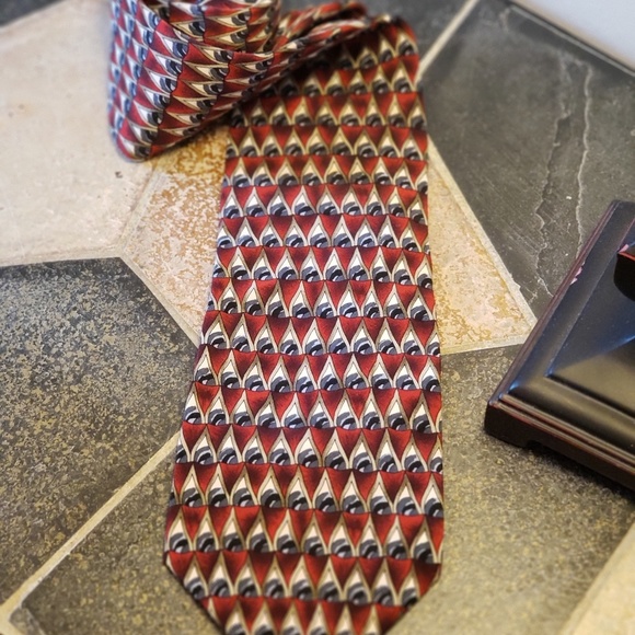 J. Garcia Shaman Collection Seventeen Necktie - Picture 2 of 3